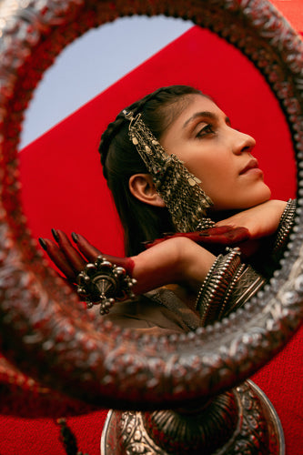 LADY OF TRIBE
